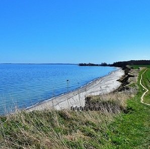 blue-sea-and-sky