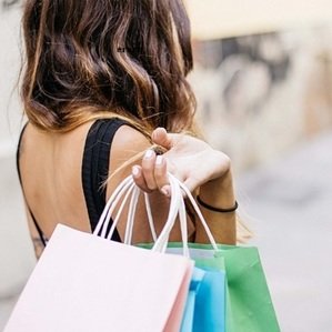 Shopping-market-in-India-95