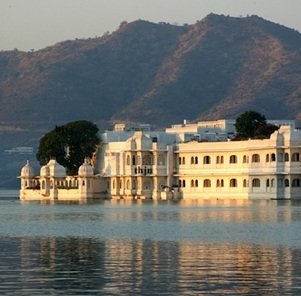 JAL-MAHAL