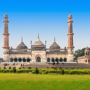 Travel-agency-in-Ahmedabad-001