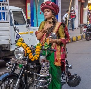 women-in-local-dress