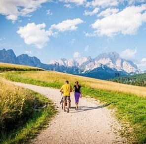 Travel-agency-in-Dharamshala-10