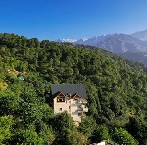 Travel-agency-in-Dharamshala-34