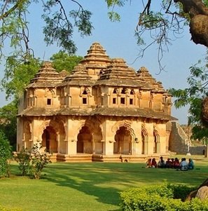 Best-travel-agency-in-Agra-3