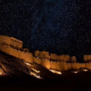 fort-night-view