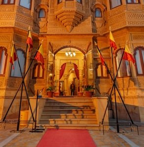hotel-entrance