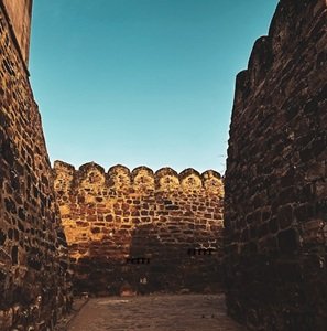fort-walls-sky
