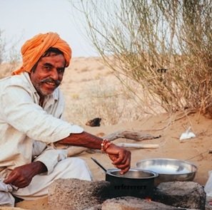 old-man-cooking