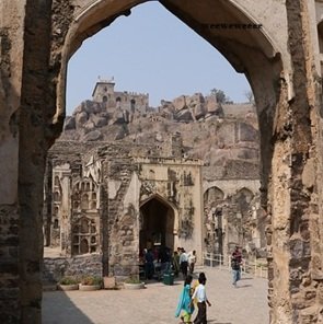 Old-monument-GOLKUNDA