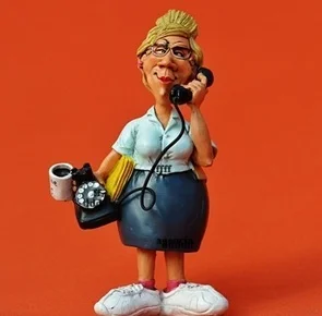 Cartoon-lady-calling